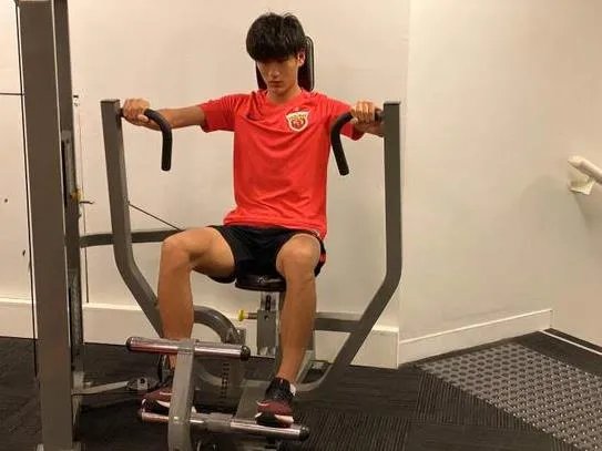 国青违纪球员道歉：不会因为没有比赛和训练就放松自己