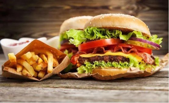 年底准备加盟开一家汉堡店，有没有推荐的？