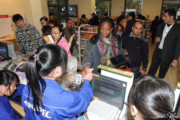 便利店工作好吗？