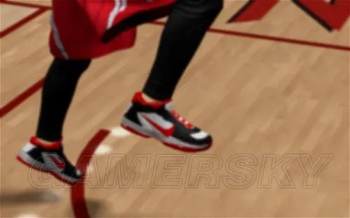 《NBA 2K13》教你如何自建林书豪12-13球季球鞋