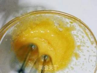 自制蛋黄牛奶冰激凌