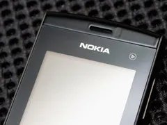 直板智能全触控 诺基亚5250再降130元