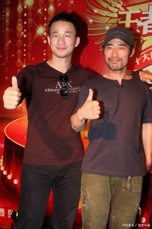 旭日阳刚因《春天里》走红，被汪峰禁唱退圈，为何如今两人境遇大不同？