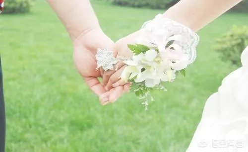 今年十月一号打算结婚了的，但是发现怀孕了怎么和父母说？