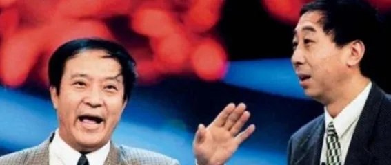 大家还记得十年前春晚冯巩的老搭档是谁吗？