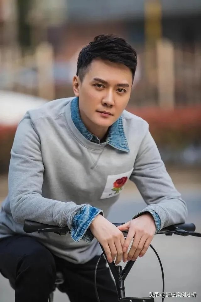 为什么说赵丽颖冯绍峰离婚两败俱伤?你知道他们离婚后损失多大吗？