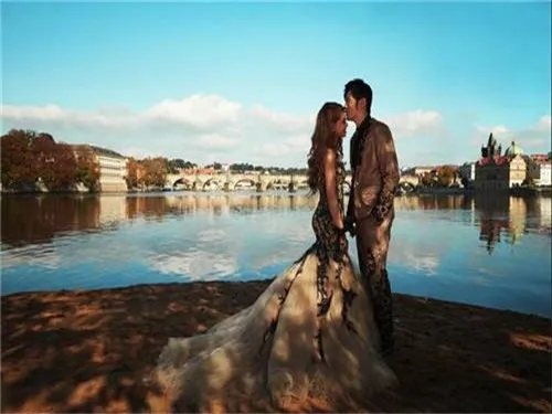 适合婚纱照电影的背景音乐 好听的婚纱照电影背景乐推荐