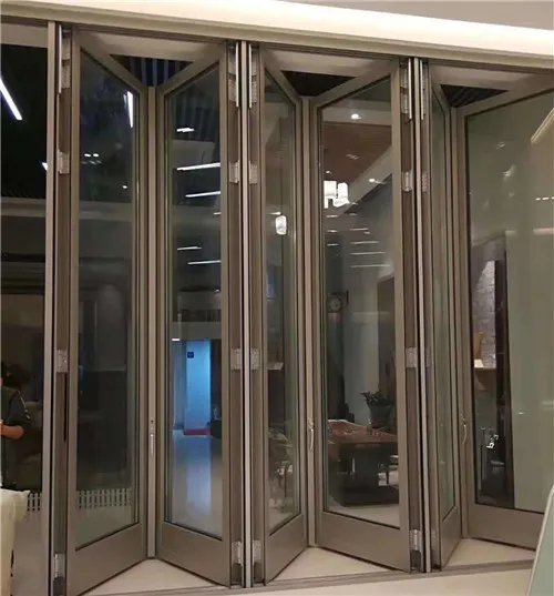 电动折叠门厂家推荐 折叠门选购攻略