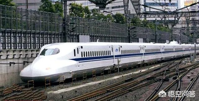 你个人觉得中国高铁与日本新干线哪个更好？为什么？