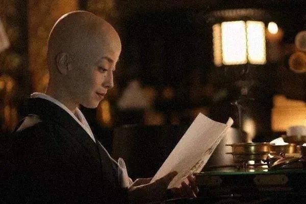 歌手李娜的近况如何？