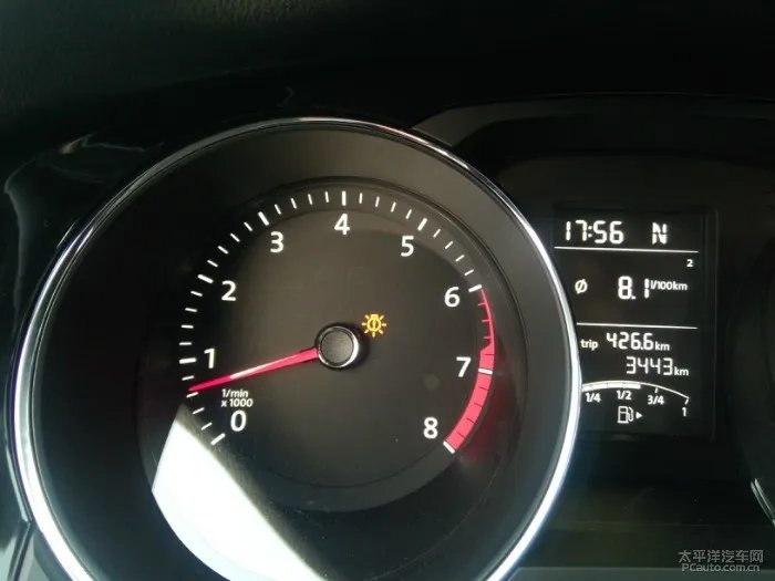 求指教改装速腾1.6舒适的前灯