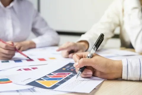 公司搬迁赔偿标准