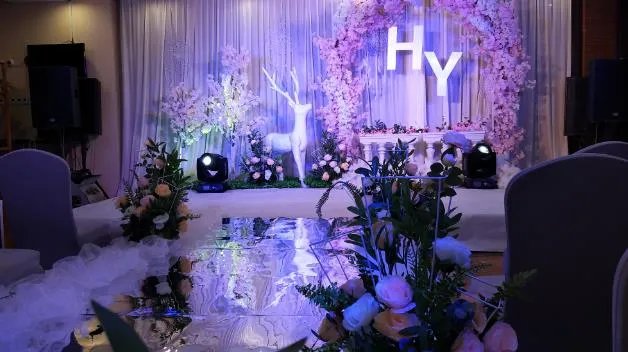 婚礼现场歌曲大全有哪些 婚礼现场背景音乐有哪些呢