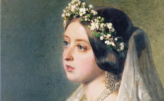 维多利亚女王：第一个穿着白色婚纱出嫁的新娘，拯救了霍尼顿蕾丝