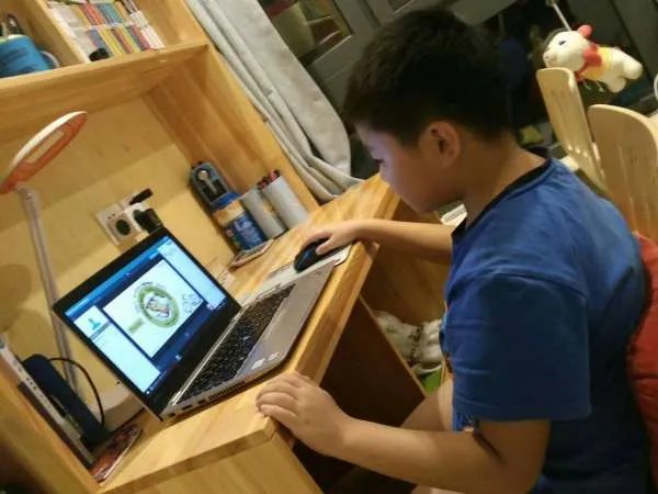 叮咚课堂的教学模式是怎样的？