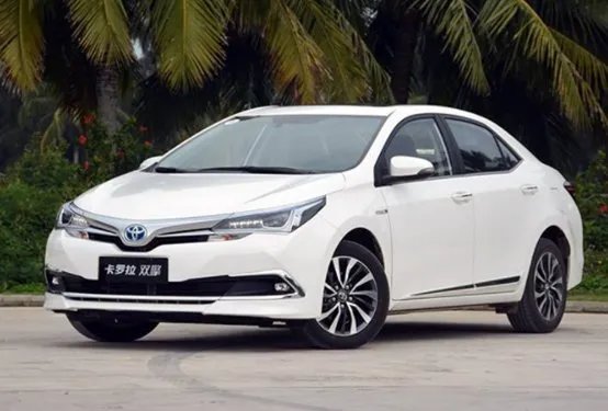 思域与卡罗拉比较，哪个好呢？