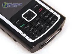 经典时尚智能手机 诺基亚N72仅售700元