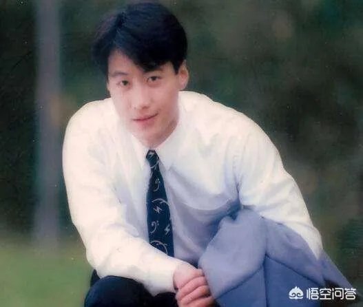 同为四大天王之一，郭富城和黎明相比，年轻时候到底谁更帅一点？