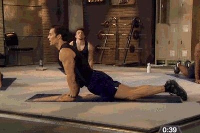 如何锻炼上腹肌？