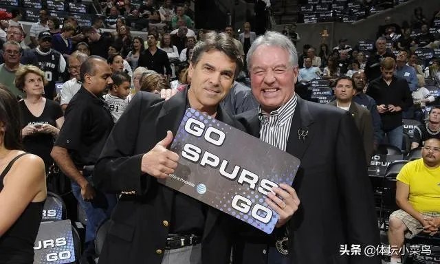 作为NBA传统强队，马刺老板霍尔特为何是联盟最穷的老板？