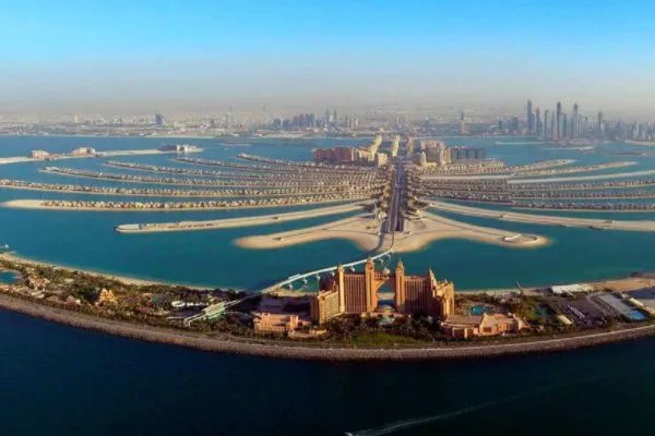 日本、阿联酋、沙特人均GDP都很高，为何后两者不能称其为发达国家呢？