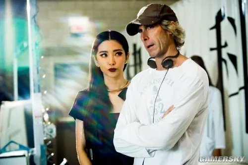 《变形金刚4》中国片长比国际版多出9分钟 李冰冰剧照集