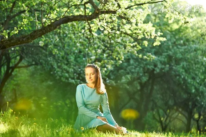 怎么用鸡蛋来美容祛斑？鸡蛋美白的方法有哪些？[图]