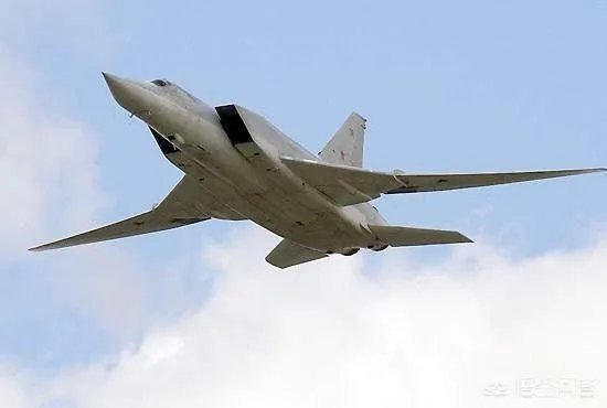 如何看待俄方向乌克兰军舰开火事件，俄罗斯和乌克兰会爆发冲突吗？