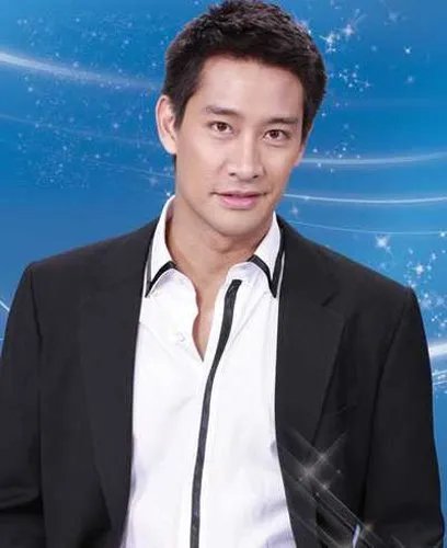 《道德的火焰》男主角是谁？