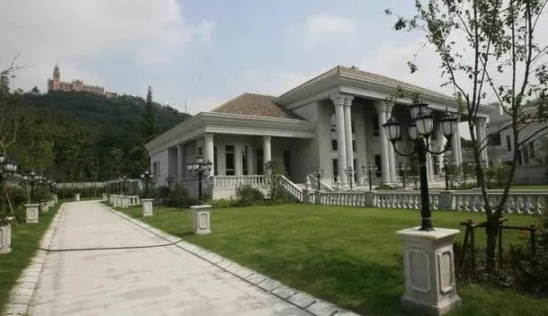 更壕的其实在里面 中国十大明星豪宅