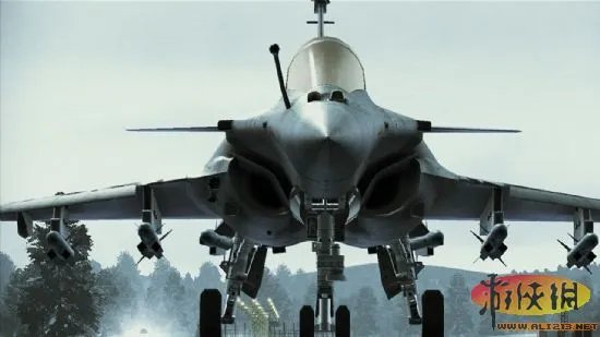 《皇牌空战7》多机体及城市关卡部分截图欣赏