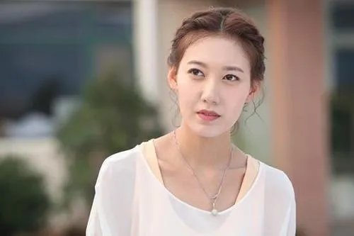 新恋爱时代高露相亲是第几集