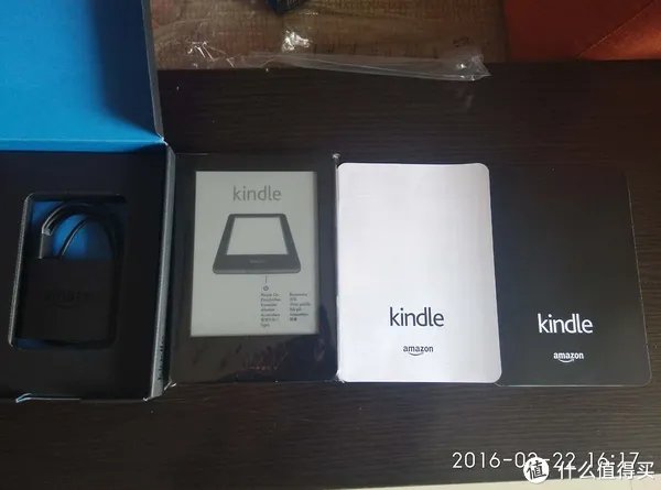 终于还是进了这个坑---入门版 Amazon 亚马逊 Kindle 电子书阅读器 开箱