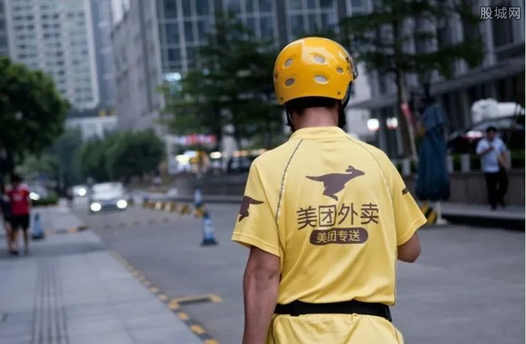 外卖平台开展自查 黑餐馆违规名单曝光令人震惊