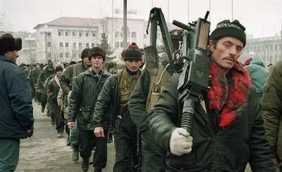 俄罗斯的车臣战争中，雇佣兵怎么被应召而来的？