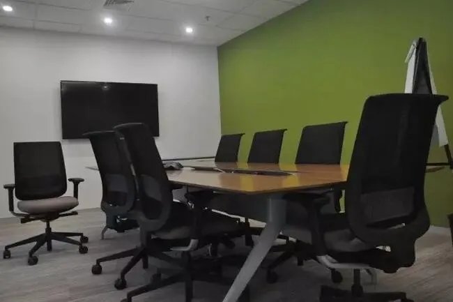 益涂入驻希尔顿酒店管理（上海）有限公司