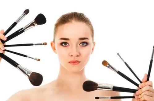 新手怎么开始学化妆