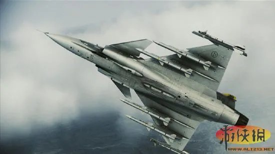 《皇牌空战7》多机体及城市关卡部分截图欣赏