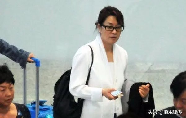 如果毛阿敏和那英同时在北京举办演唱会，你去看谁？