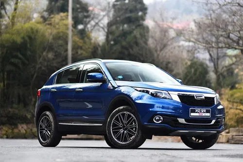 对于开手动挡汽车的人来说，有哪些省油的开车技巧?