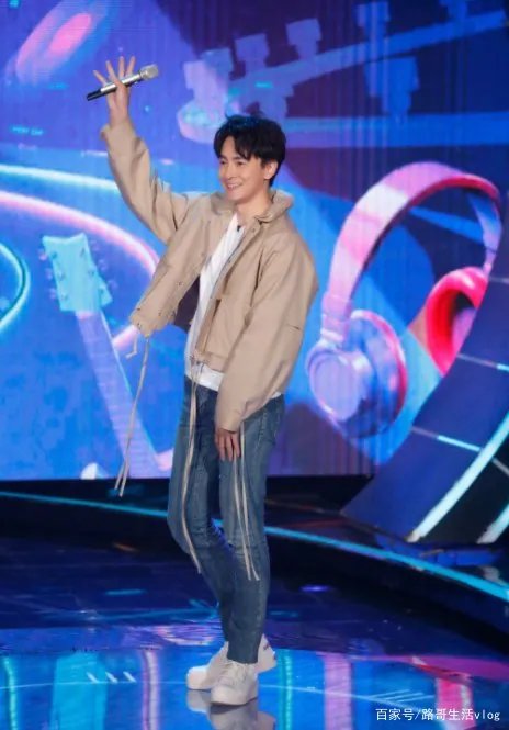 郑元畅和林依晨是否相爱过？