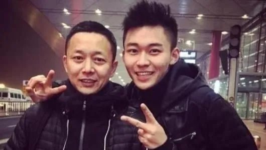 你知道刘奕君刘怡潼有什么合作经历吗？