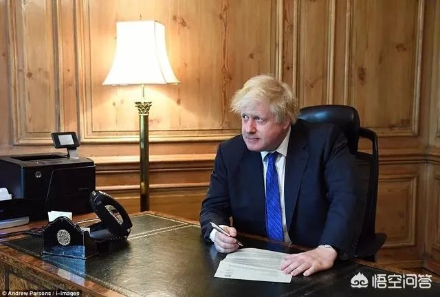 英国外交大臣约翰逊辞职，会给英国脱欧带来什么影响？