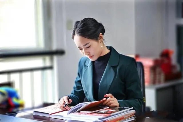 业务员常用的销售技巧？