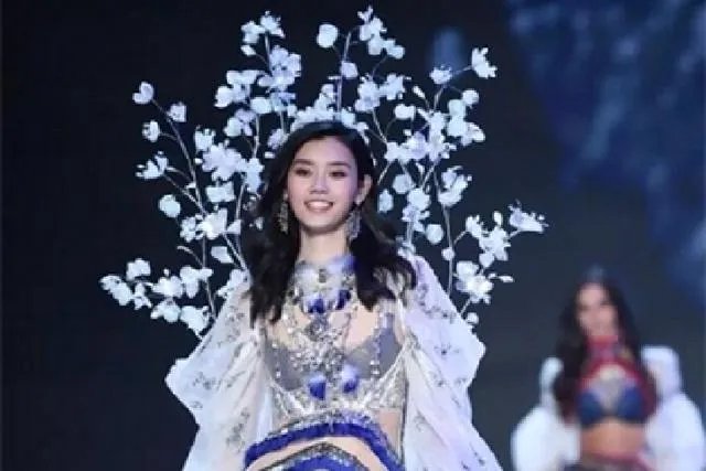 奚梦瑶摔倒会有什么影响？