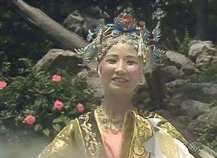 白素贞水漫金山寺为何没人敢管？