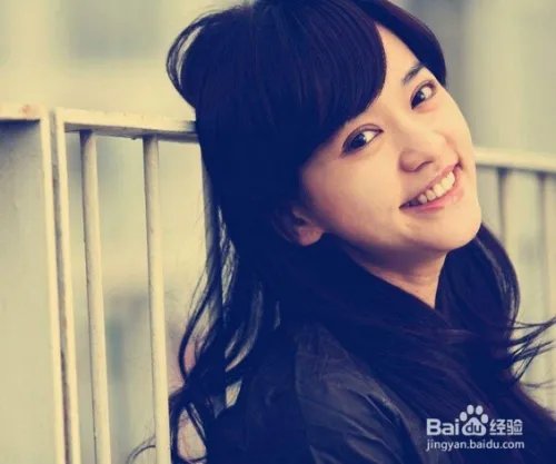 陈柏霖曝陈意涵择偶标准 陈意涵的前男友都有谁