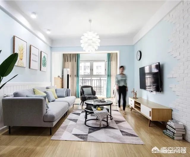 家装吊顶装石膏线好？还是不装好？