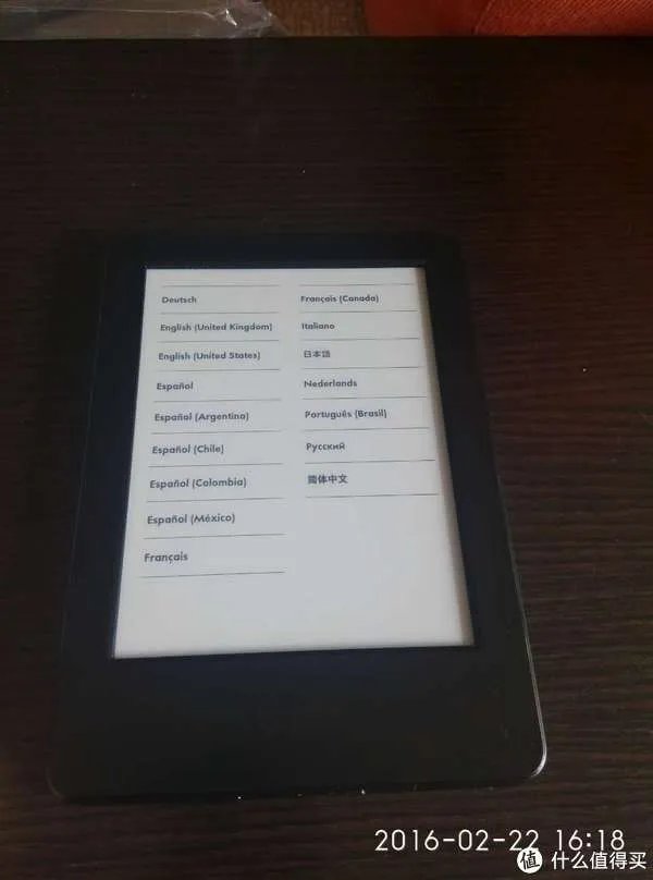 终于还是进了这个坑---入门版 Amazon 亚马逊 Kindle 电子书阅读器 开箱
