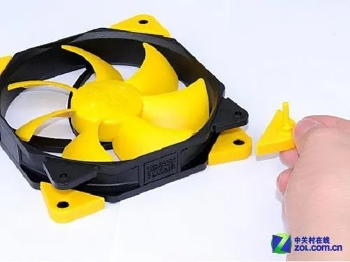 超轻松搞定共振 超频三清风风扇解析